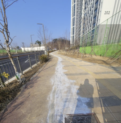 아파트 단지 산책로 시공 시공 전
